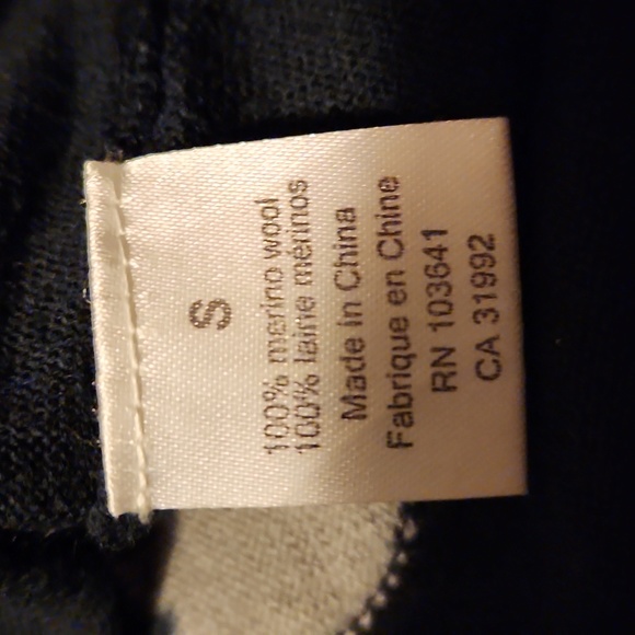 Merino wool sweater - Picture 5 of 5